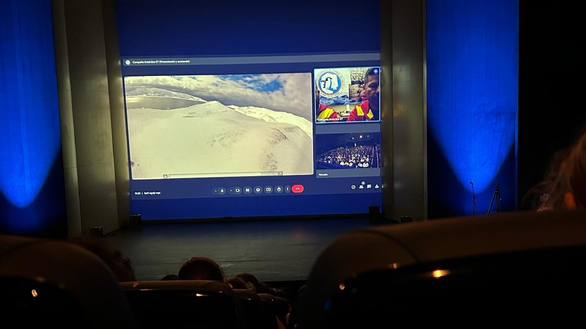 Varios alumnos del municipio han tenido una conexión con la base “Gabriel de Castilla”