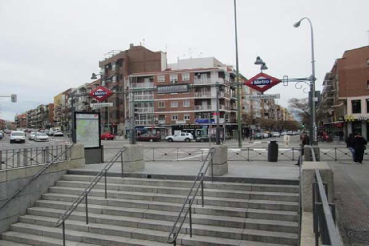 Los residentes de edad avanzada de la zona tienen graves problemas para acceder a él