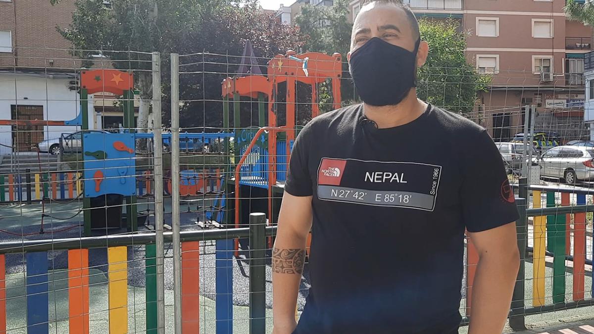 Desde hace unos meses es continúa la presencia de grandes grupos de jóvenes que acaba en peleas 