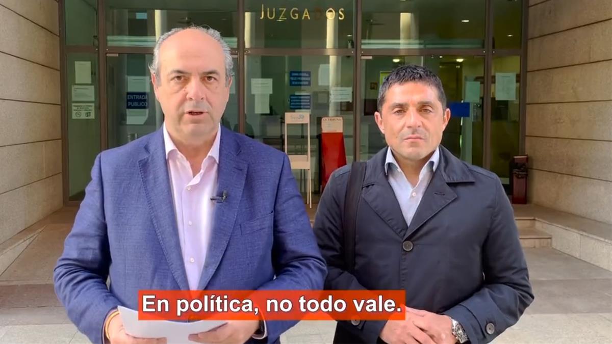 El concejal de Economía y Hacienda, Juan Olivares, se ha querellado contra Diego Domingo García por una presunta denuncia falsa 