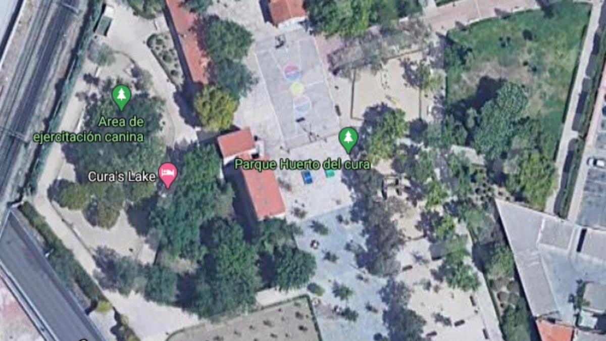 Se quiere unir este parque de Fuenlabrada con la calle Móstoles