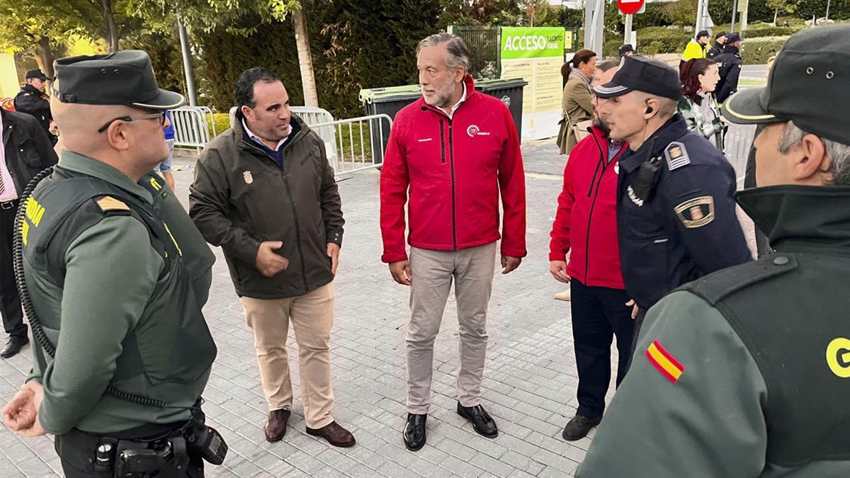 Contra el tráfico de drogas con perros detectores