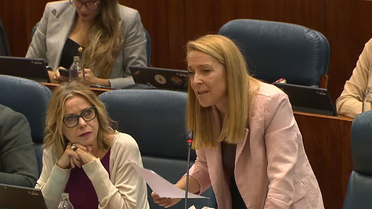 Miguel Ángel García Martín defiende la norma como apoyo a la vida y las familias, mientras Lorena Morales denuncia que estamos ante una "revolución ideológica"