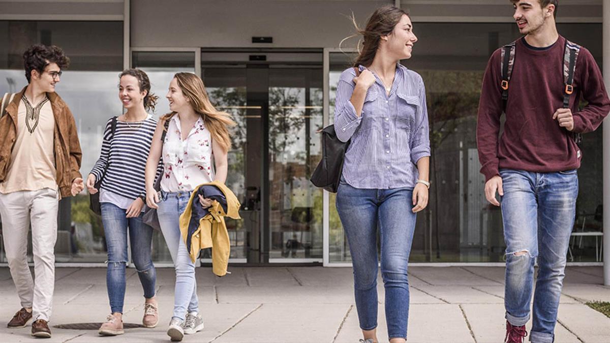 El Gobierno regional expone su oferta universitaria en la European Association for International Education