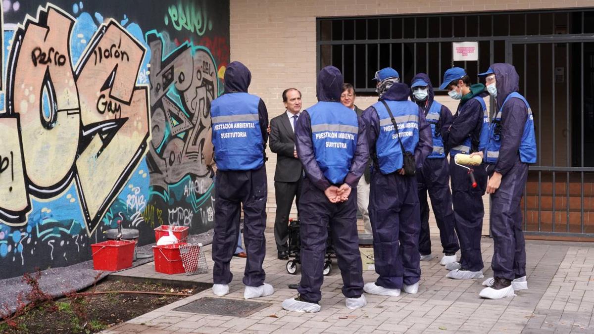 En total, ya han realizado 1.228 horas de trabajo y han limpiado una superficie de 2.625 metros cuadrados