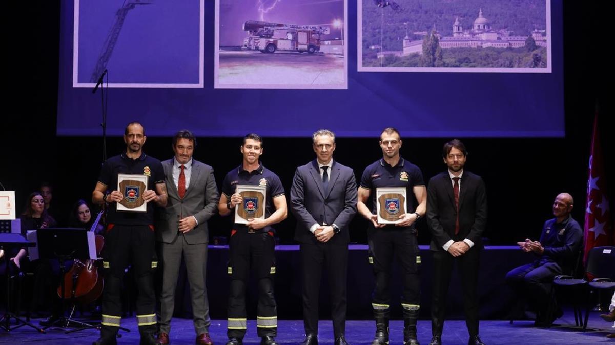 Un reconocimiento ha sido para Eduardo Velasco Coco, del Parque de Las Rozas de Madrid