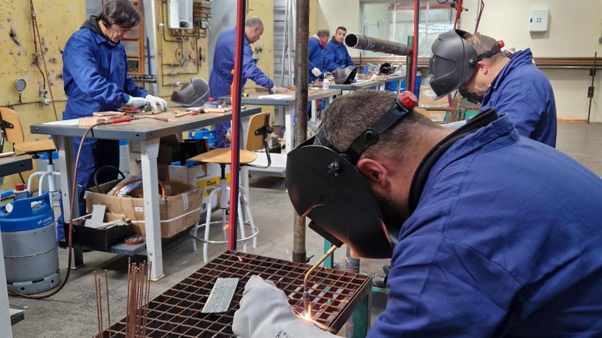 Este programa está enfocado también a desempleados de zonas rurales o mayores de 45 años