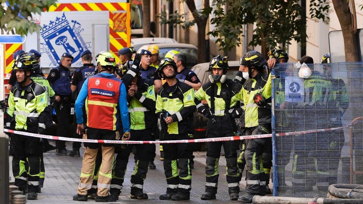 El delegado del Gobierno, la presidenta de la Comunidad de Madrid y otros representantes políticos mandan mensajes de apoyo a los afectados