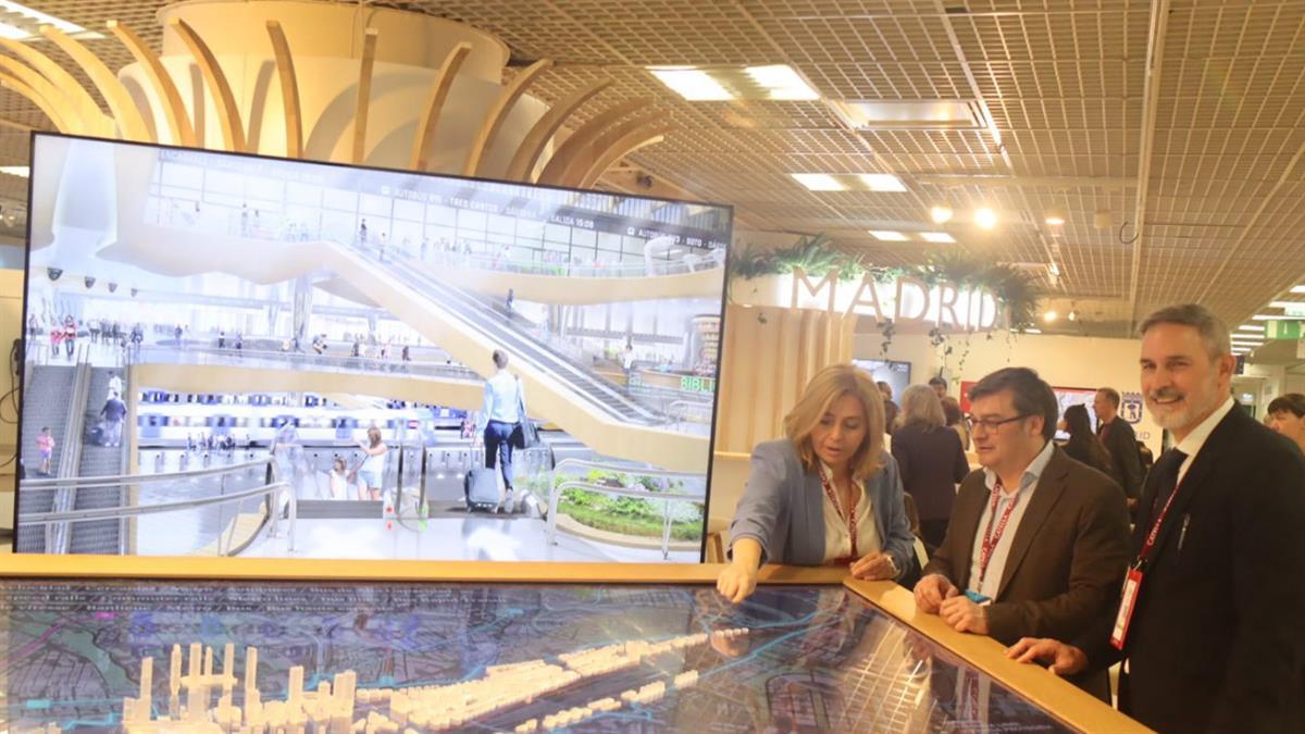 Sanz presenta el plan en la segunda jornada de la feria inmobiliaria internacional 