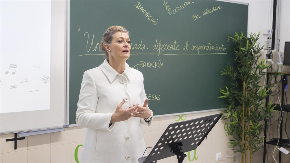 La Comunidad de Madrid presenta en este municipio el Aula Profesional de Emprendimiento 
