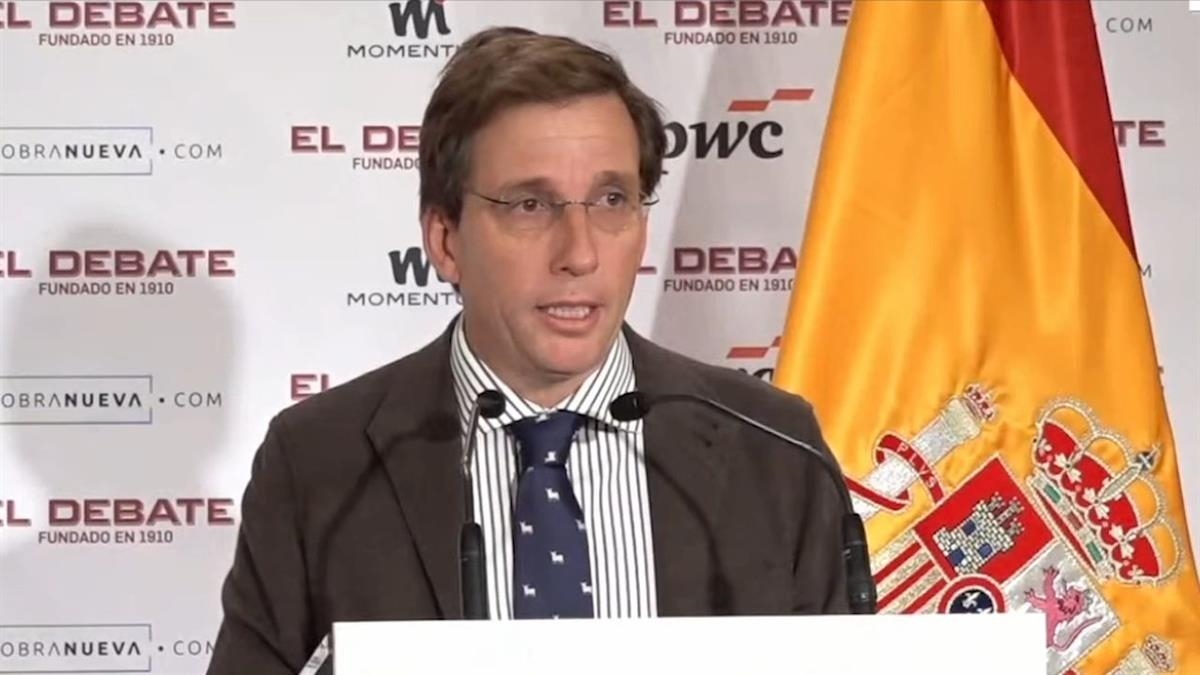 Almeida exige más seguridad jurídica frente al "fracaso" de las políticas de vivienda del Gobierno