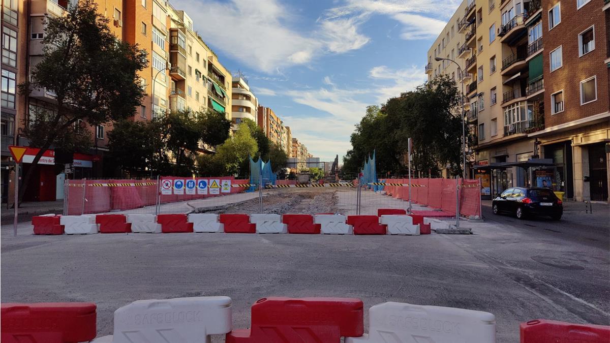 La delegada de Obras y Equipamientos ha visitado los trabajos que se están realizando 