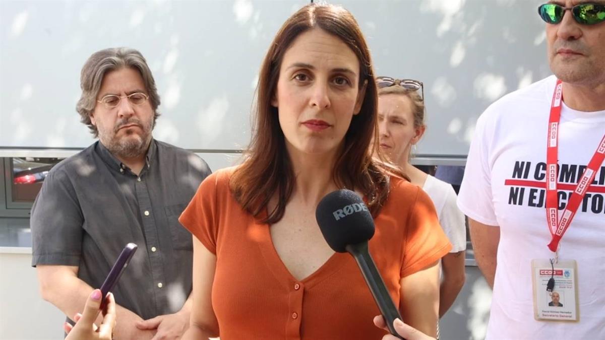 La portavoz de Más Madrid aclara que el protocolo actual se aprobó en 2018 con “medidas urgentes y transitorias”