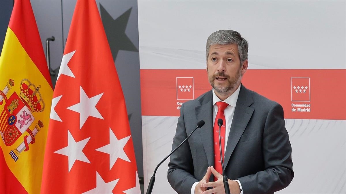 El Gobierno de Ayuso cuestiona qué más tiene que pasar para que adelante las elecciones