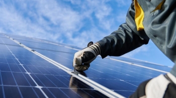 El Ayuntamiento duplica las bonificaciones a las empresas que instalen energías renovables
