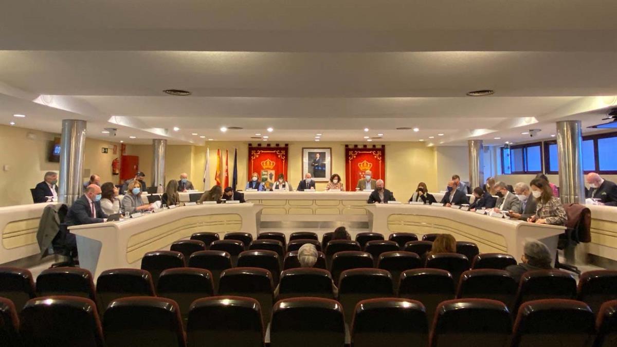 Vanesa Bravo: "con la nueva Ordenanza se reducen los actos que quedan sujetos a la obtención de licencia urbanística"