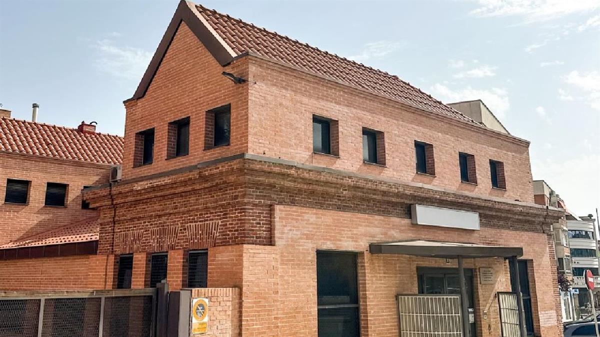 El edificio protegido data de 1942 y en su día albergó la primera escuela infantil pública de la ciudad 