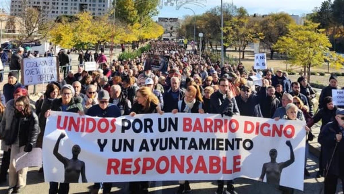 La Asociación de Vecinos de Valleaguado pone el foco en la ordenanza sobre las zonas privadas de uso público