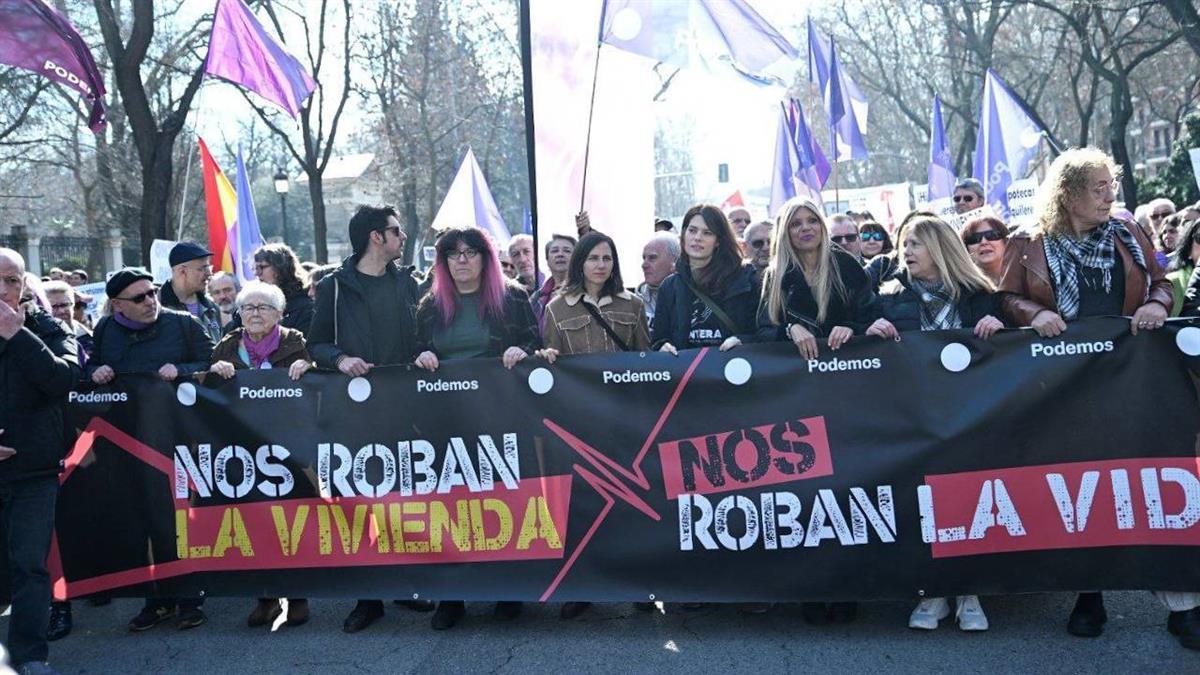 En la manifestación del 9-F se ha exigido el fin de la especulación
