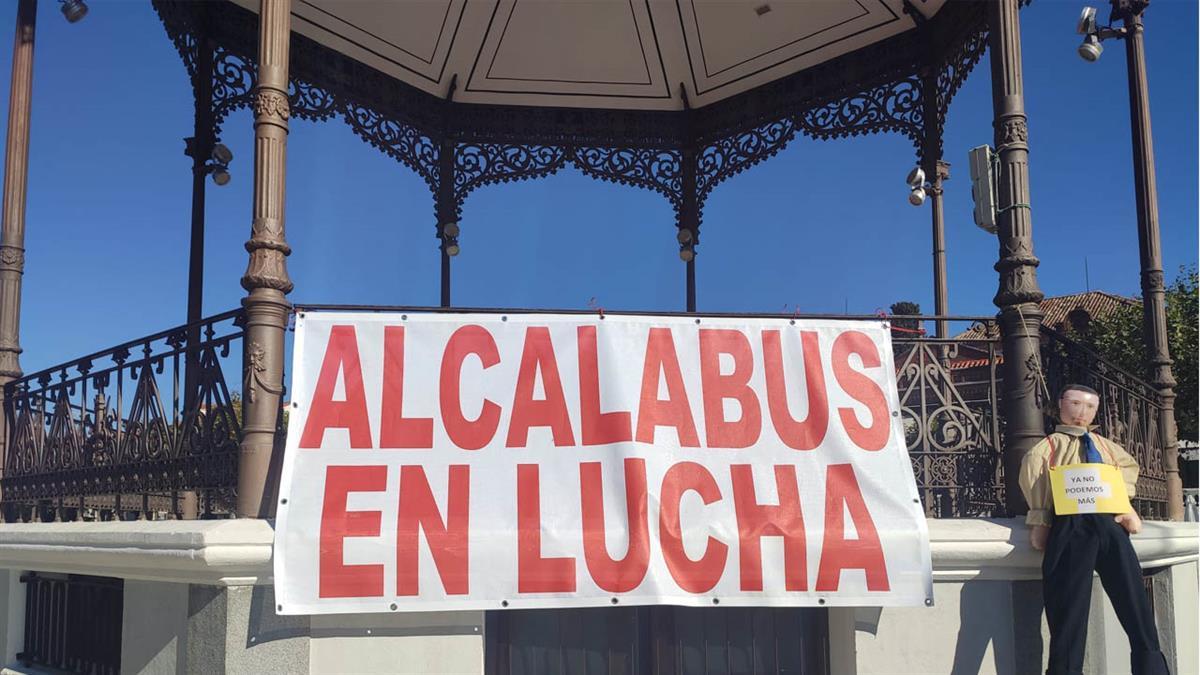 El acto ha tenido lugar esta mañana en la Plaza Cervantes 
