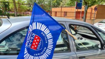 Los agentes del municipio han querido informar a los ciudadanos de qué están pidiendo a la administración