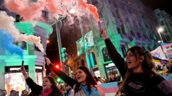Para la plataforma, las intenciones del PSOE “perjudican” a las personas trans