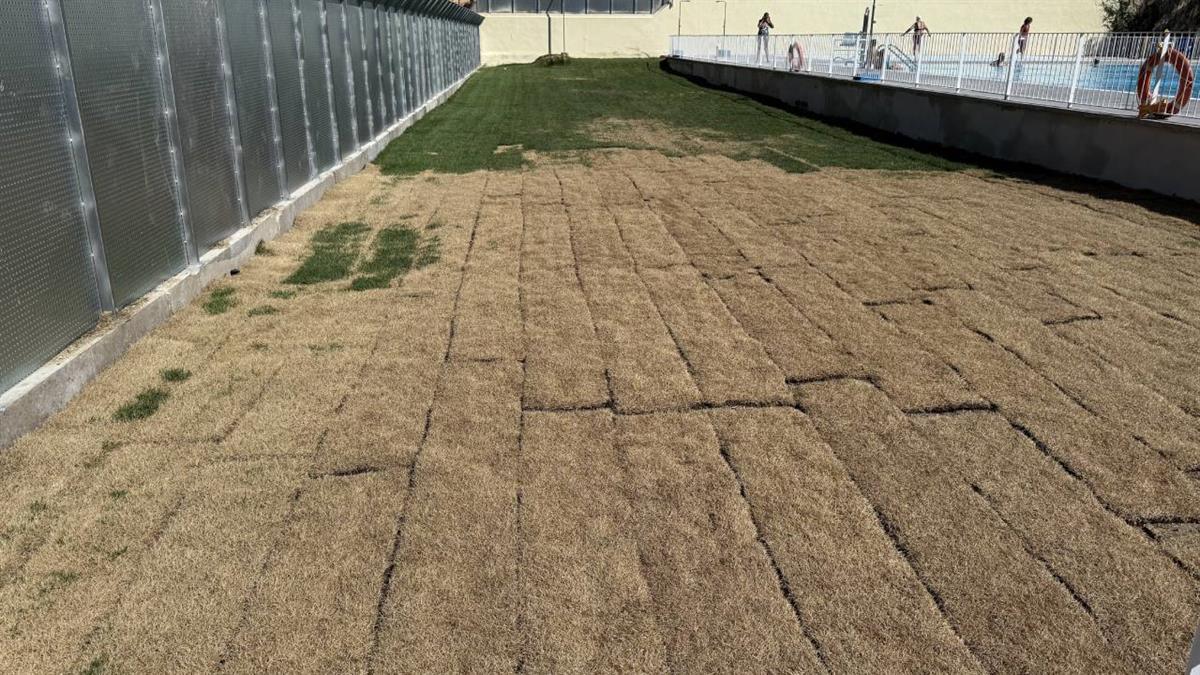 La concejala socialista asegura que “hay una parte de la obra que está sin terminar”