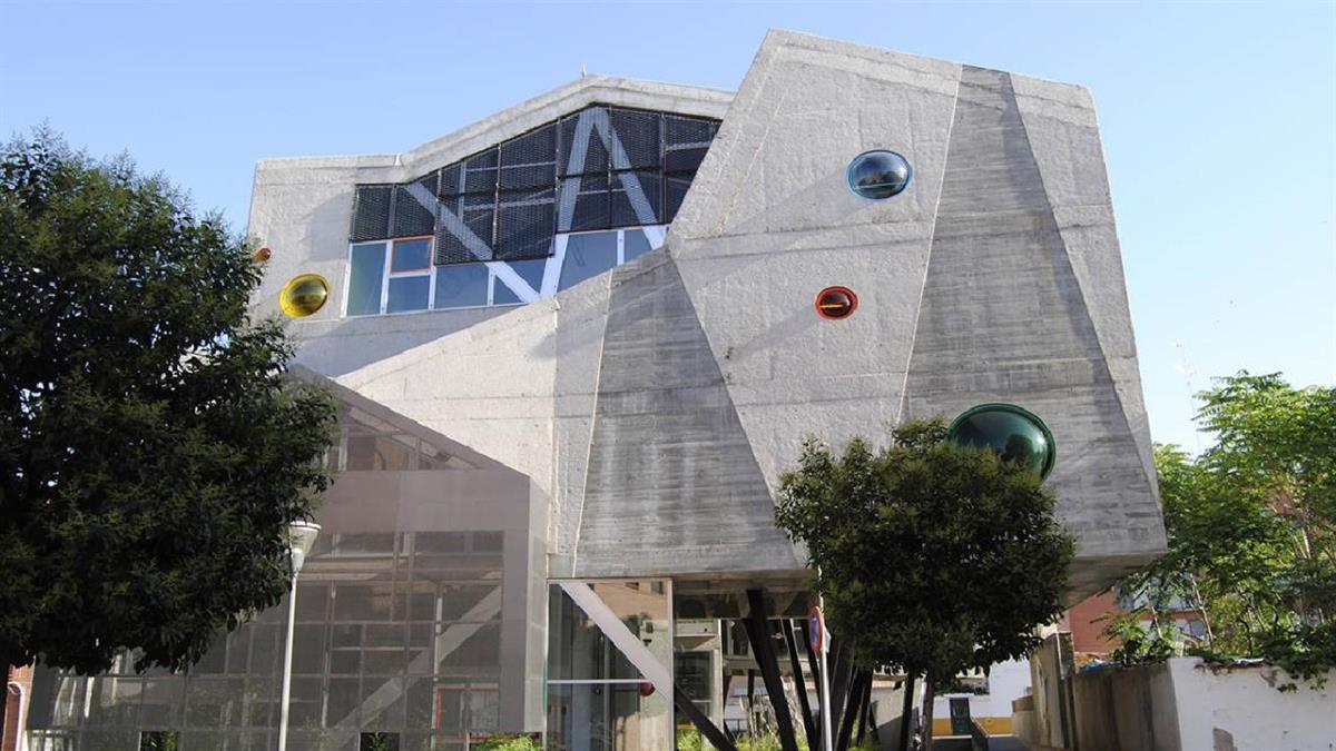 El edificio de Igualdad de la localidad llevará el nombre de la galardonada con el Premio Nobel de la Paz 2025