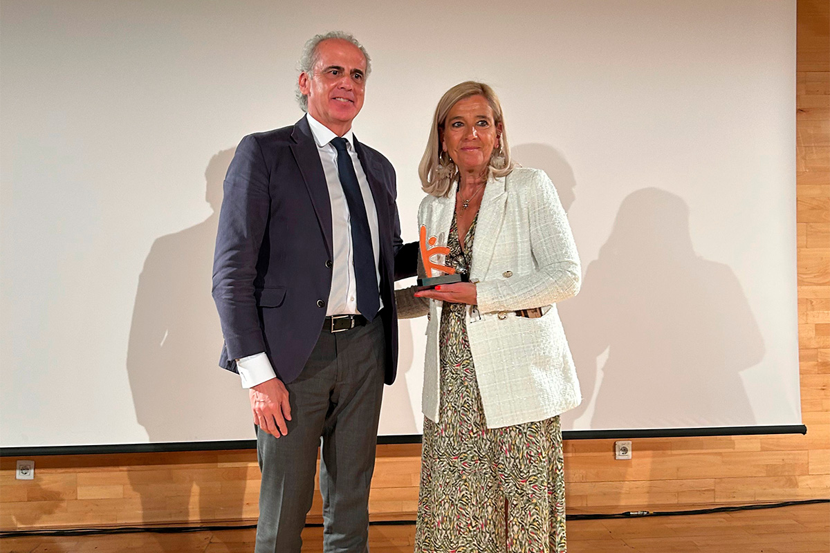 Mariola Vargas recibe XX Premio Meritorio Parkinson Madrid 2022 | SoyDe