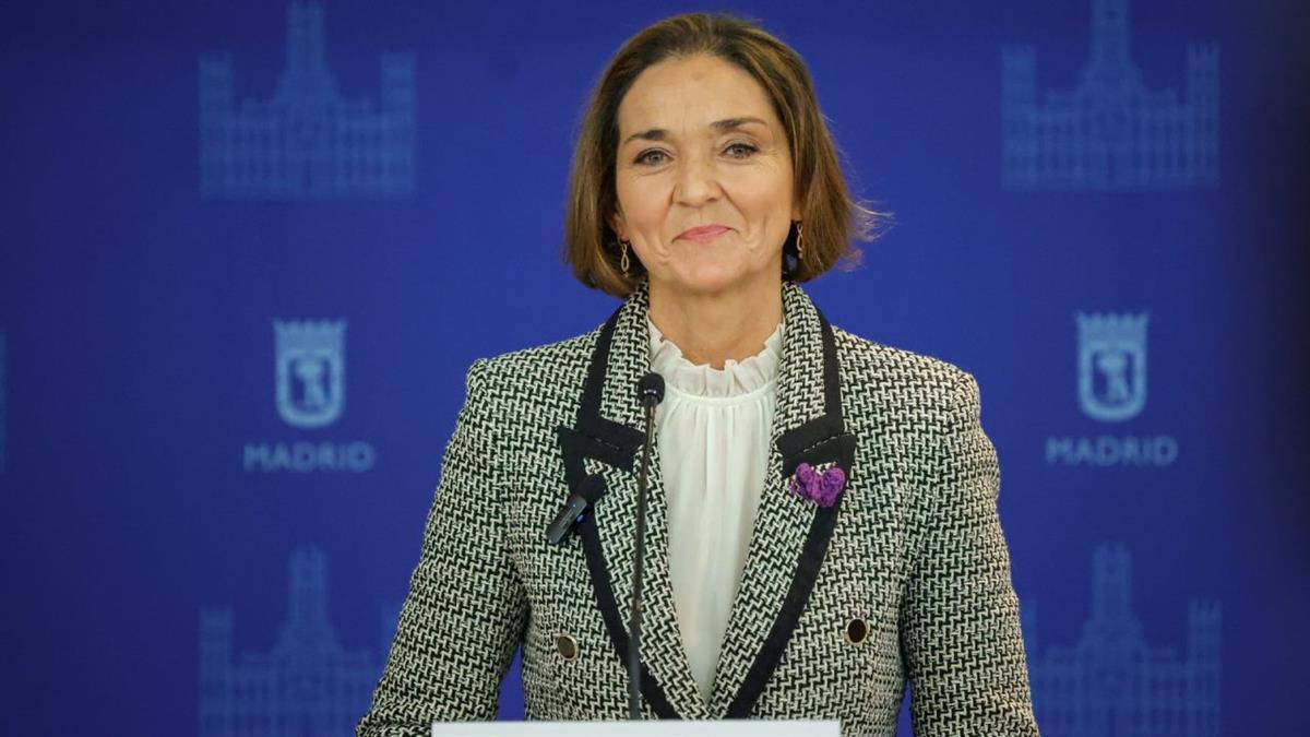 La portavoz socialista critica que el alcalde de Madrid usa “los insultos y vejaciones” contra ella