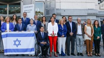 La portavoz del PSOE muestra su apoyo al trabajo del Gobierno de España