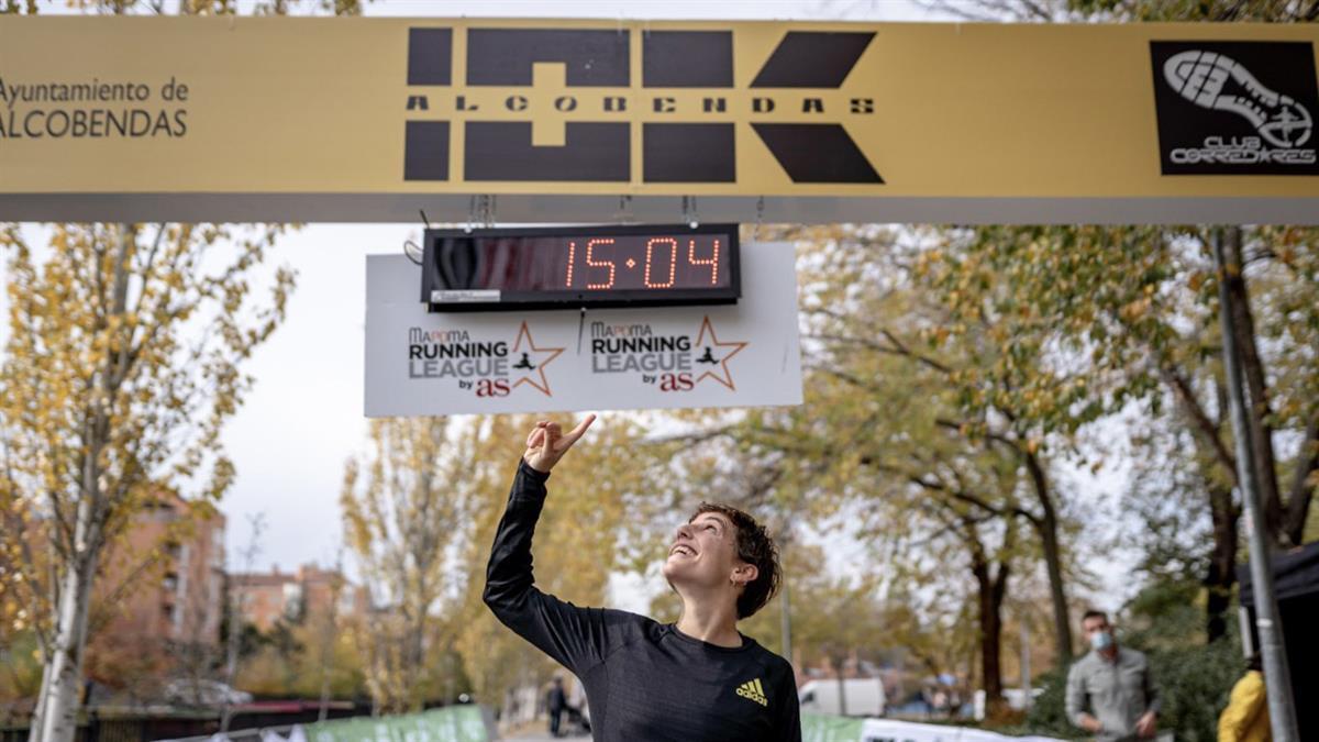 La atleta consiguió la impresionante marca de 5K en solo 15 minutos 