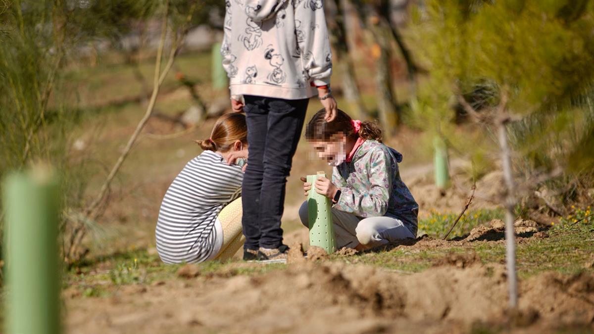 Se trata de una actividad realizada por los coelgios del municipio