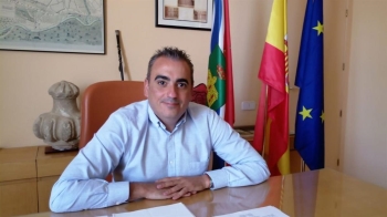 Al parecer, el alcalde socialista podría estar vulnerando principios legales con las casetas para las fiestas