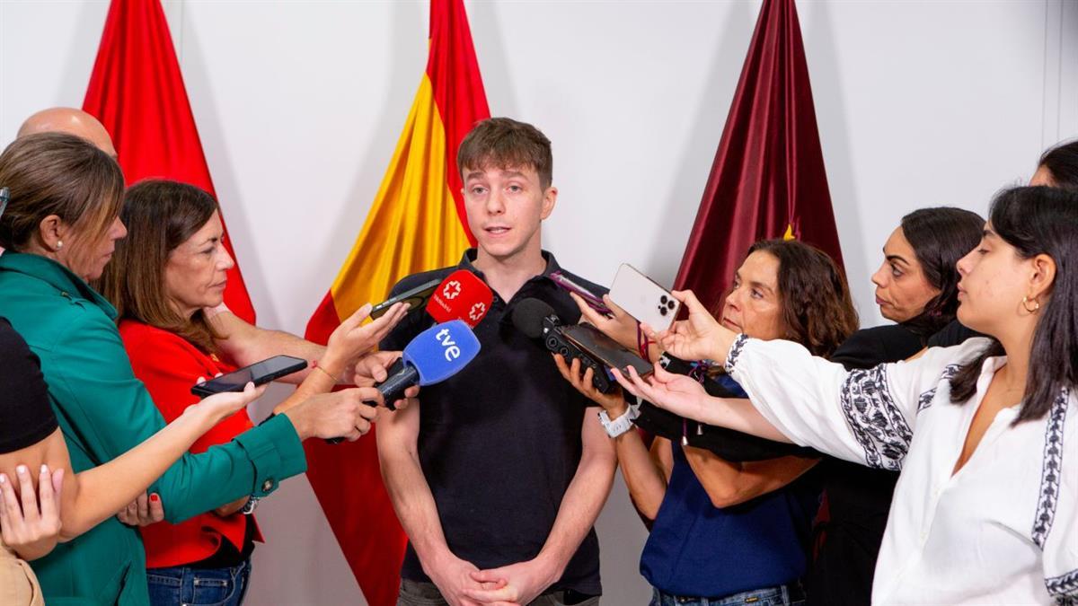 El portavoz en funciones, Eduardo Rubiño, denuncia “un gran riesgo financiero para el Ayuntamiento”: “430 millones gastados entre obras del circuito”