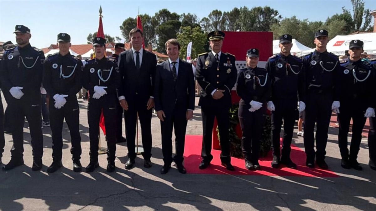 La ciudad incorpora 13 nuevos agentes de Policía Local 