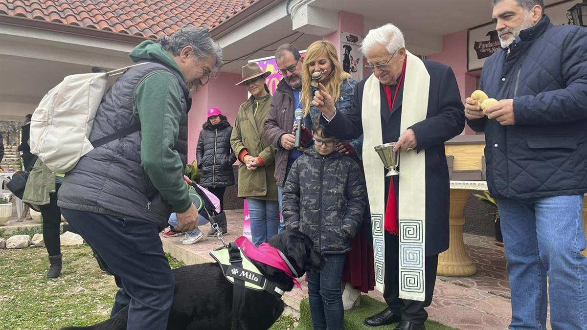 El alcalde y el concejal de Protección Animal estuvieron presentes en la jornada