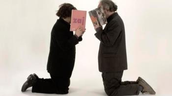 Con jornadas de puertas abiertas, performance, visitas guiadas a exposiciones y conversaciones artísticas