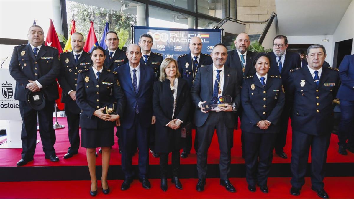 Se trata de un reconocimiento a la institución y al servicio que prestan los agentes