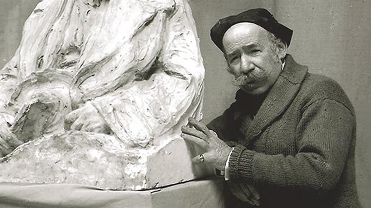 La ortogan el Ayuntamiento y la Federación de la Hermandad de Cofradías de Semana Santa de Crevillente, 