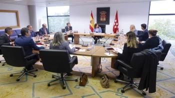 El Ejecutivo autonómico estudiará nuevas rebajas con el fin de devolver lo recaudado a los ciudadanos madrileños