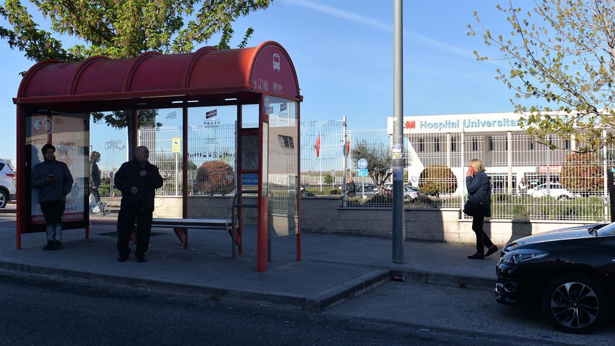 Las obras están orientadas en mejorar la comodidad de los usuarios durante su tiempo de espera y adaptar el espacio urbano