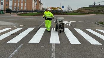 Renuevan la señalización y refuerzan la seguridad vial en los entornos escolares 