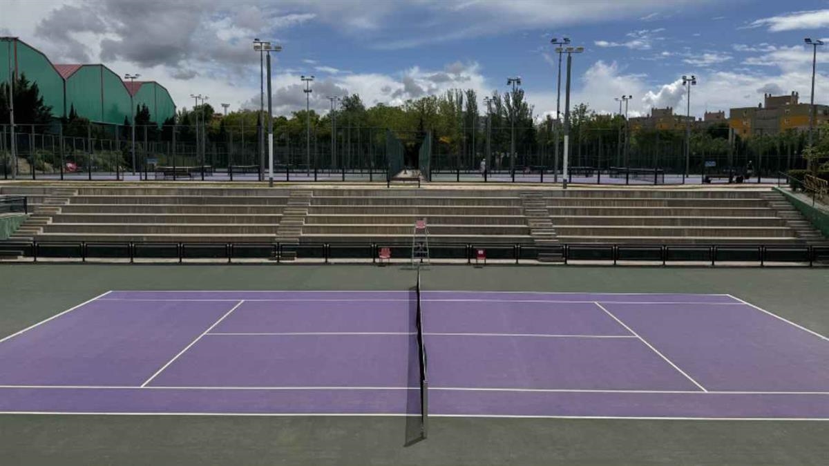 La Junta Directiva de la Federación de Tenis ha aprobado un plan estratégico de inversión 