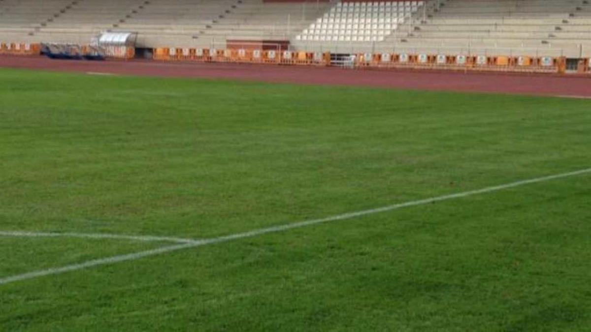 Se ha activado el Plan de Recuperación del Césped en el Campo de Fútbol del Estadio El Deleite 