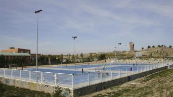 Se van a acondicionar y rehabilitar diez pistas deportivas de barrio y los campos de frontón y baloncesto del Casco Antiguo