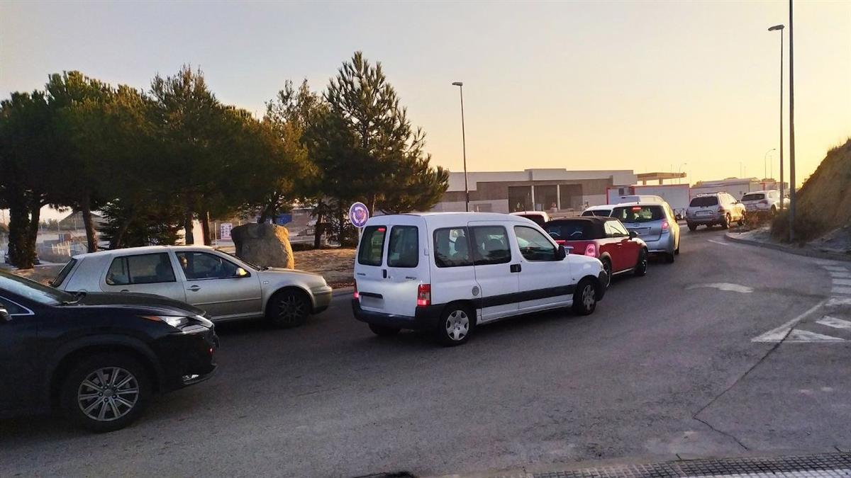 El Grupo Municipal Socialista pide medidas urgentes para acabar con los atascos y la falta de equipamientos en estos dos barrios de Majadahonda