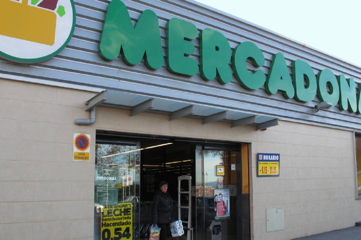 El embotellado de la cerveza 'Especialidades 1897 Sabor a Tequila' produce desprendimiento de astillas de vidrio