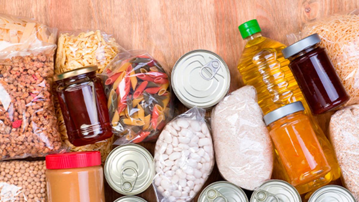 La distribuidora ha donado 11.900 kilos de productos de primera necesidad