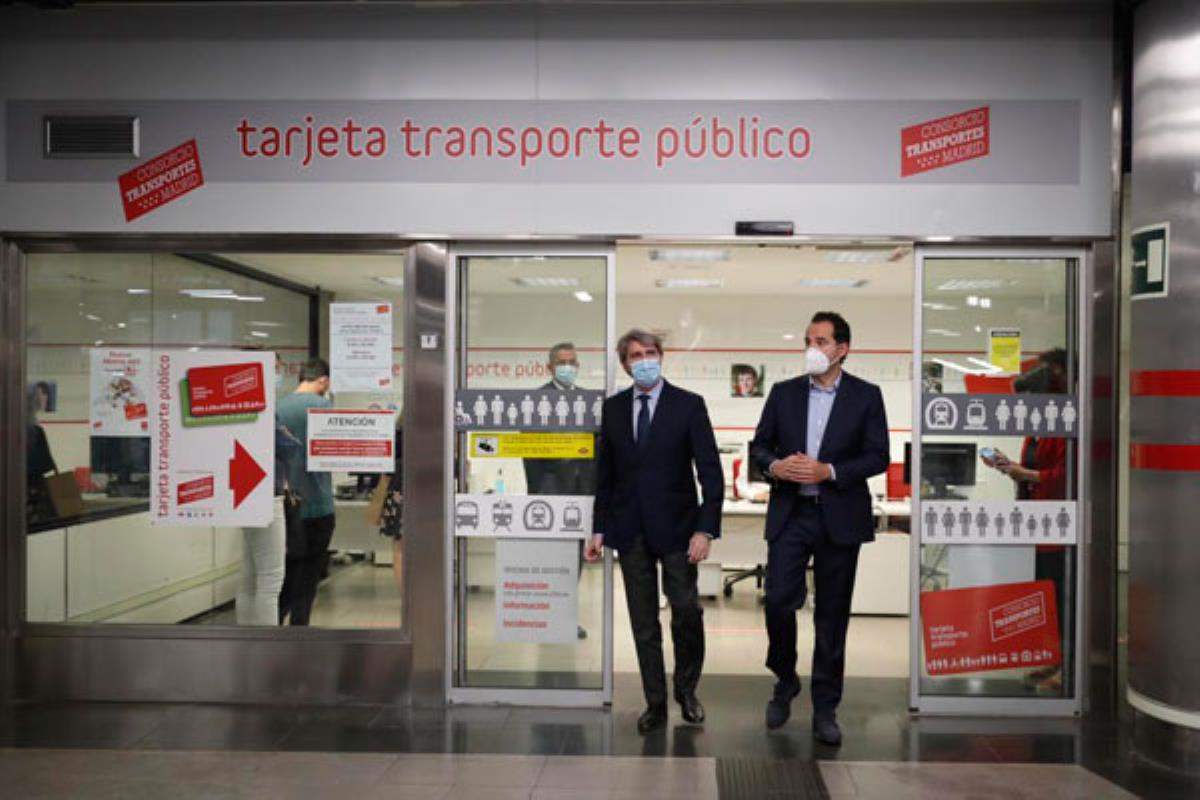 La Comunidad de Madrid avanza que la oferta del suburbano será del 100% y aprueba una compensación para el abono transporte